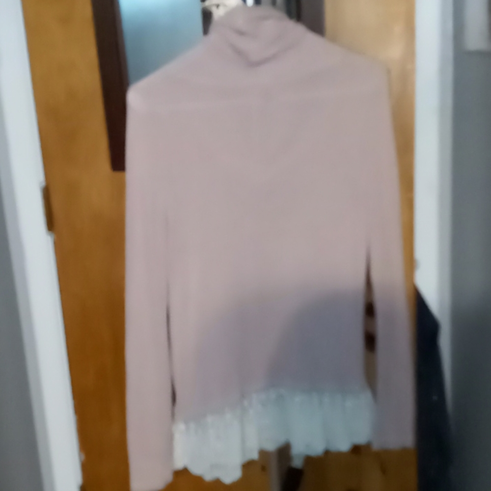 Sweater - Picture 4 of 4